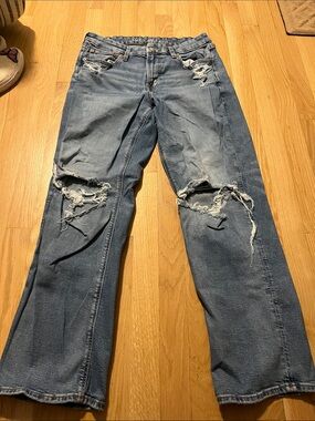 American Eagle Distressed Light Blue Jeans